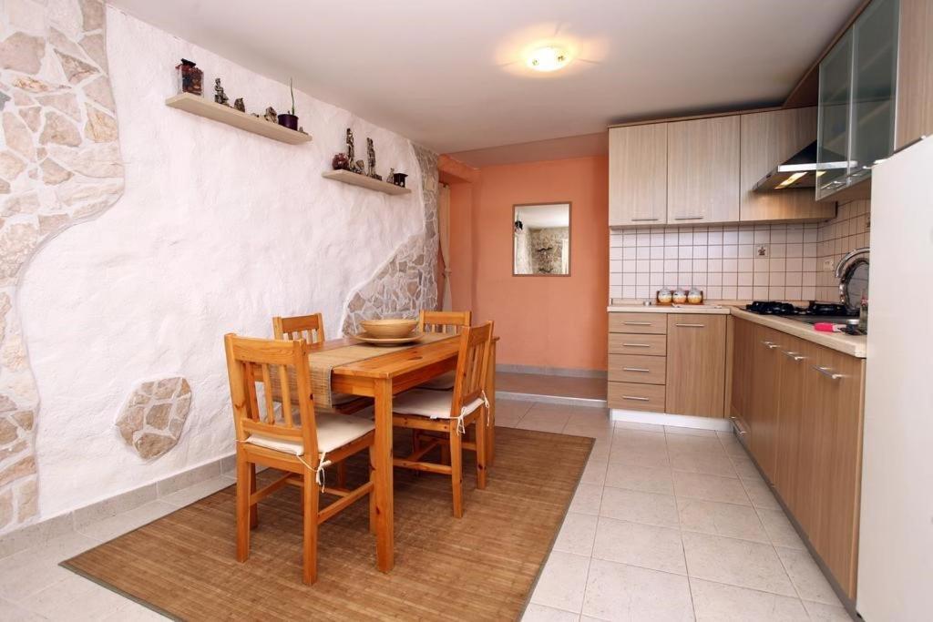 Sea View Apartment Umag 2 Bagian luar foto
